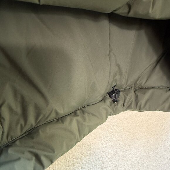 Mountain Hardwear Down Pullover Hoody Jacket \\ Size Medium // Surplus, Green - Picture 8 of 8